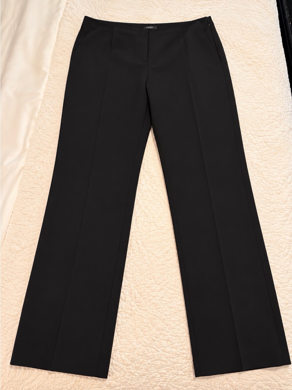 Lafayette 148 New York Black Cropped Ankle Pants
